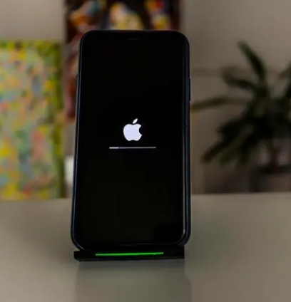 横林镇苹果手机维修分享更新iOS 16时卡在滑动升级界面解决办法 